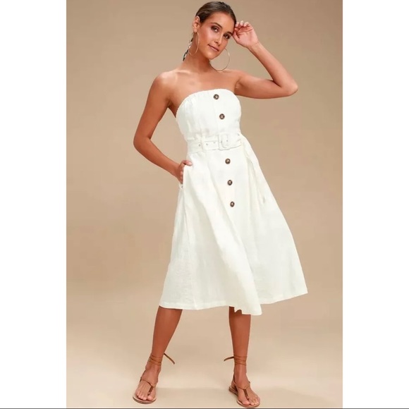 Moon River Dresses & Skirts - Lulus Moon River Zoie White Straplesss Belted Midi Dress - Medium, NWT